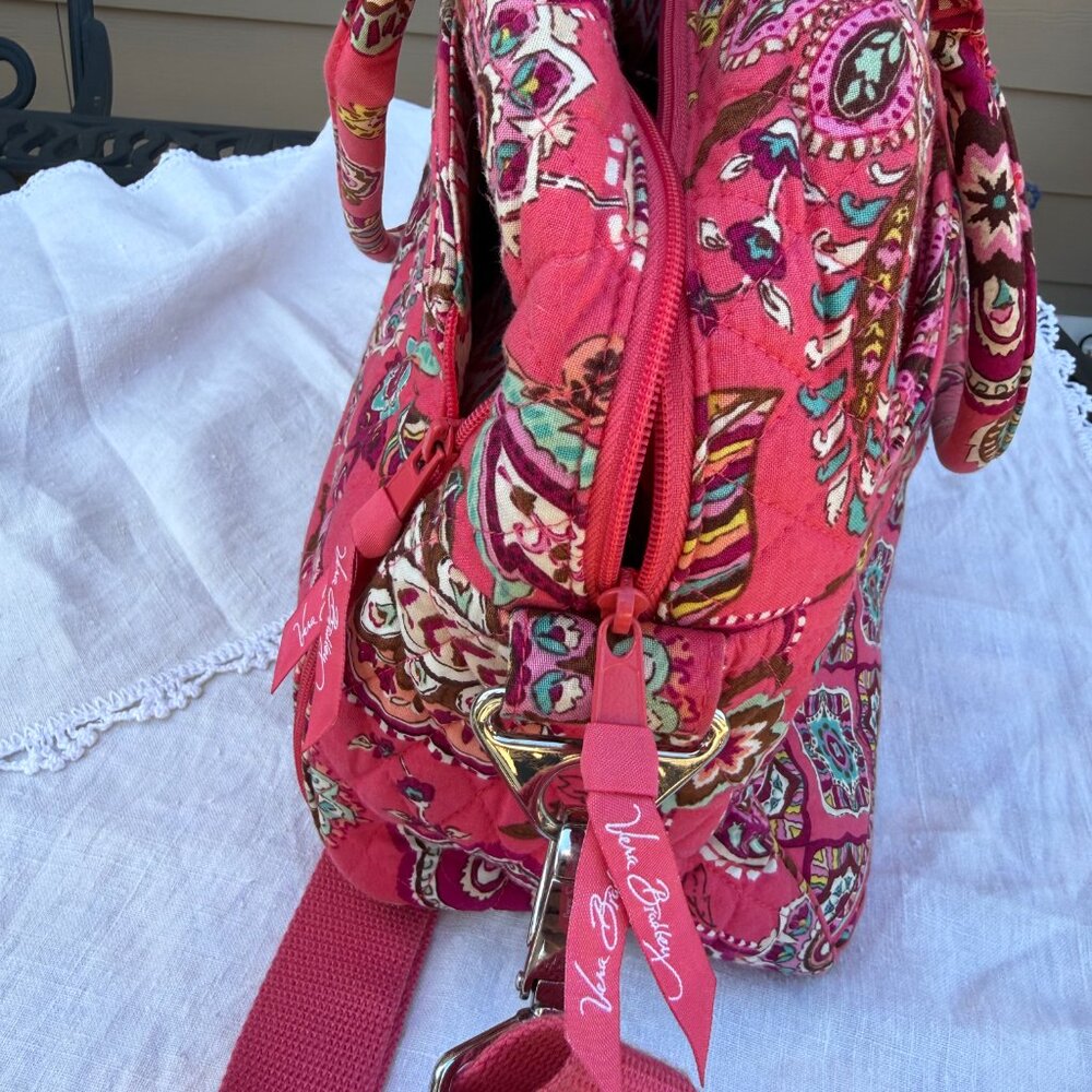 Vera Bradley Travel/Computer Bag in Retired "Call Me Coral" Pink Pattern - Picture 4 of 8